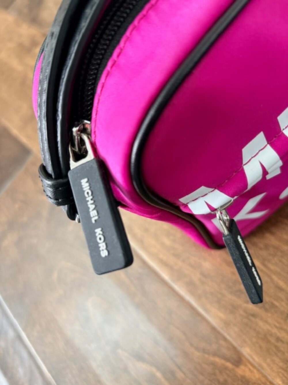 Michael Kors Fuchsia Nylon Camera Bag - Picture 4 of 8